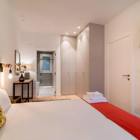Apartment Liberty Suites With Ac License Ess02716